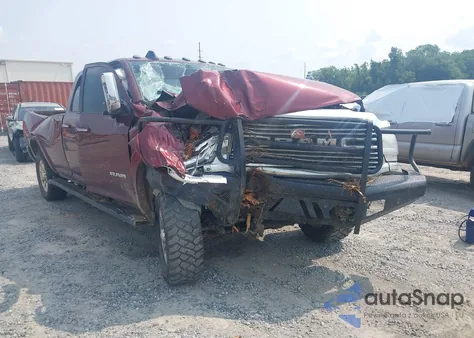 2022 Ram 2500 Laramie z USA, uszkodzony, nr VIN 3C6UR5KL1NG358794